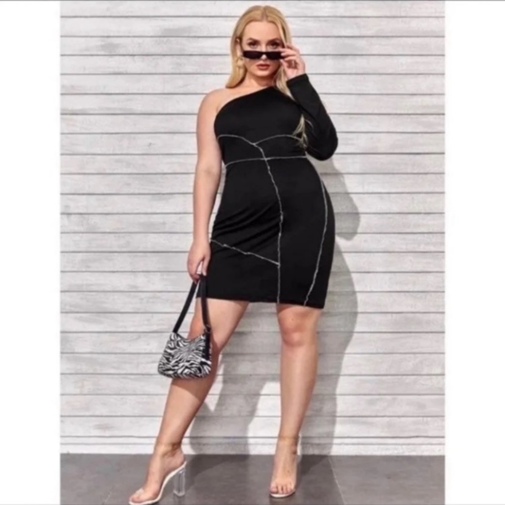 ONE SHOULDER STITCH TRIM DRESS